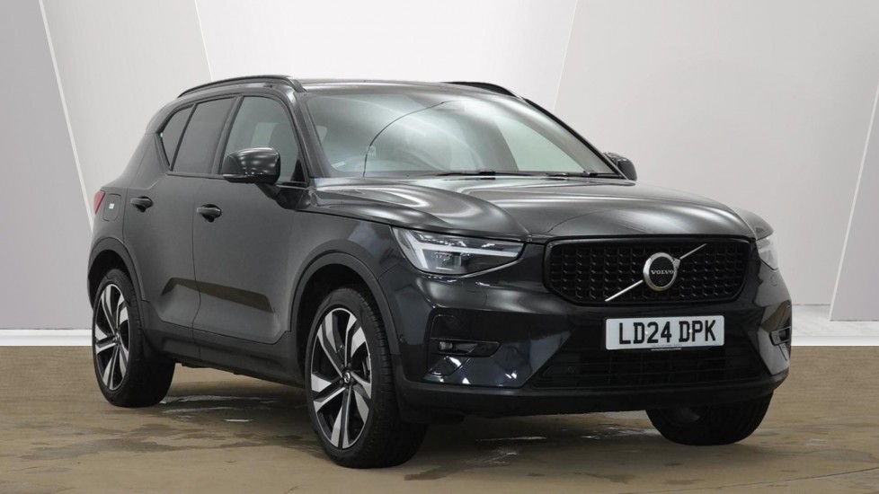 Main listing image - Volvo XC40