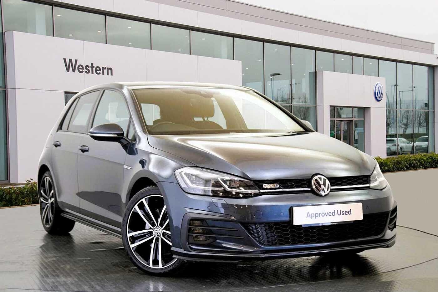 Main listing image - Volkswagen Golf