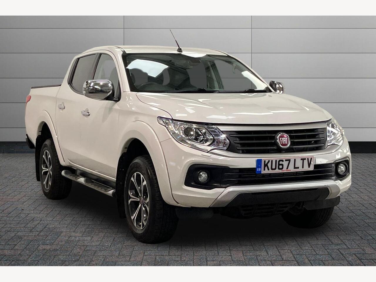 Main listing image - Fiat Fullback