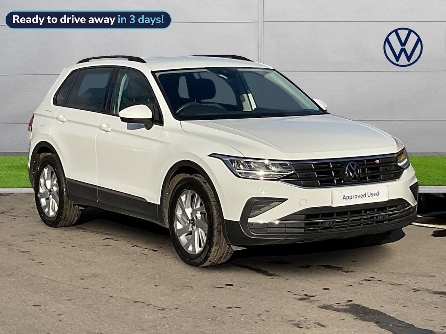 Main listing image - Volkswagen Tiguan