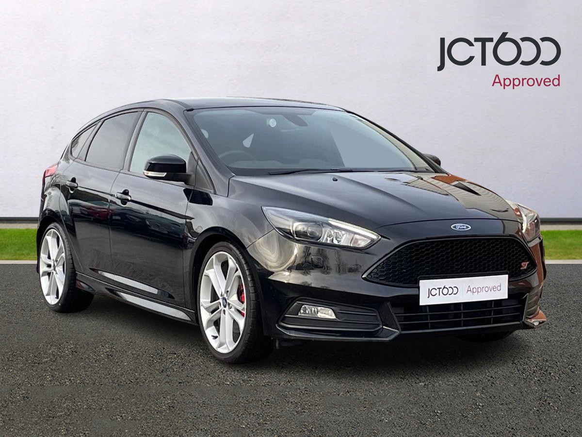 Main listing image - Ford Focus ST