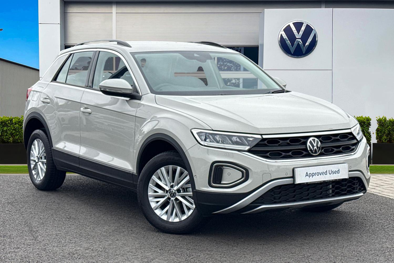 Main listing image - Volkswagen T-Roc