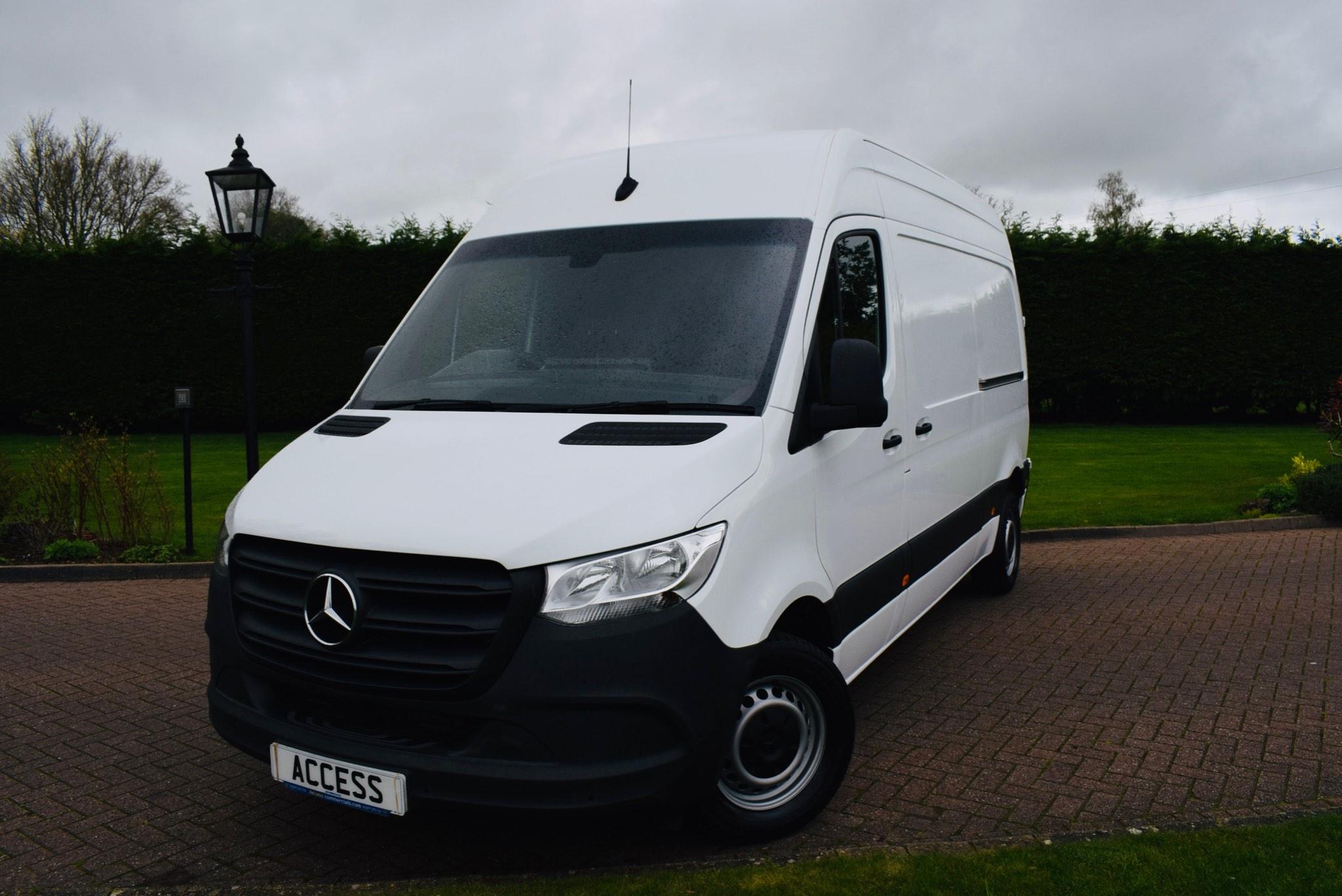 Main listing image - Mercedes-Benz Sprinter