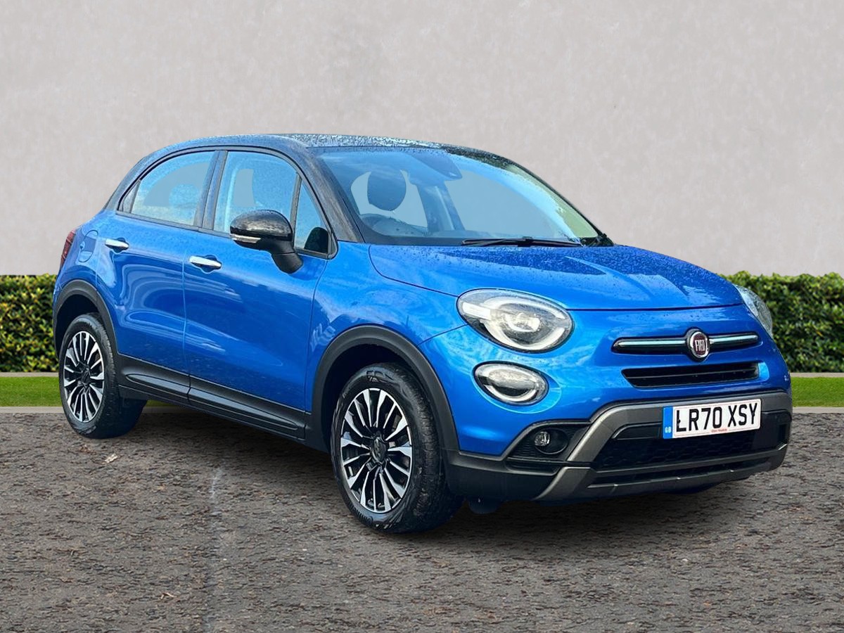 Main listing image - Fiat 500X