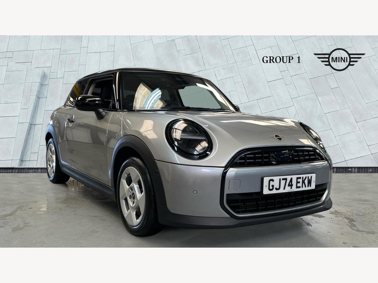 Main listing image - MINI Hatchback