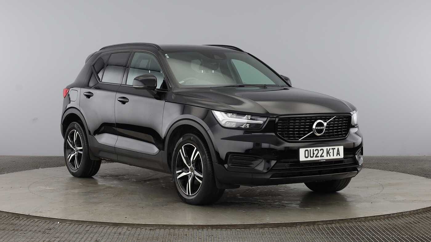 Main listing image - Volvo XC40