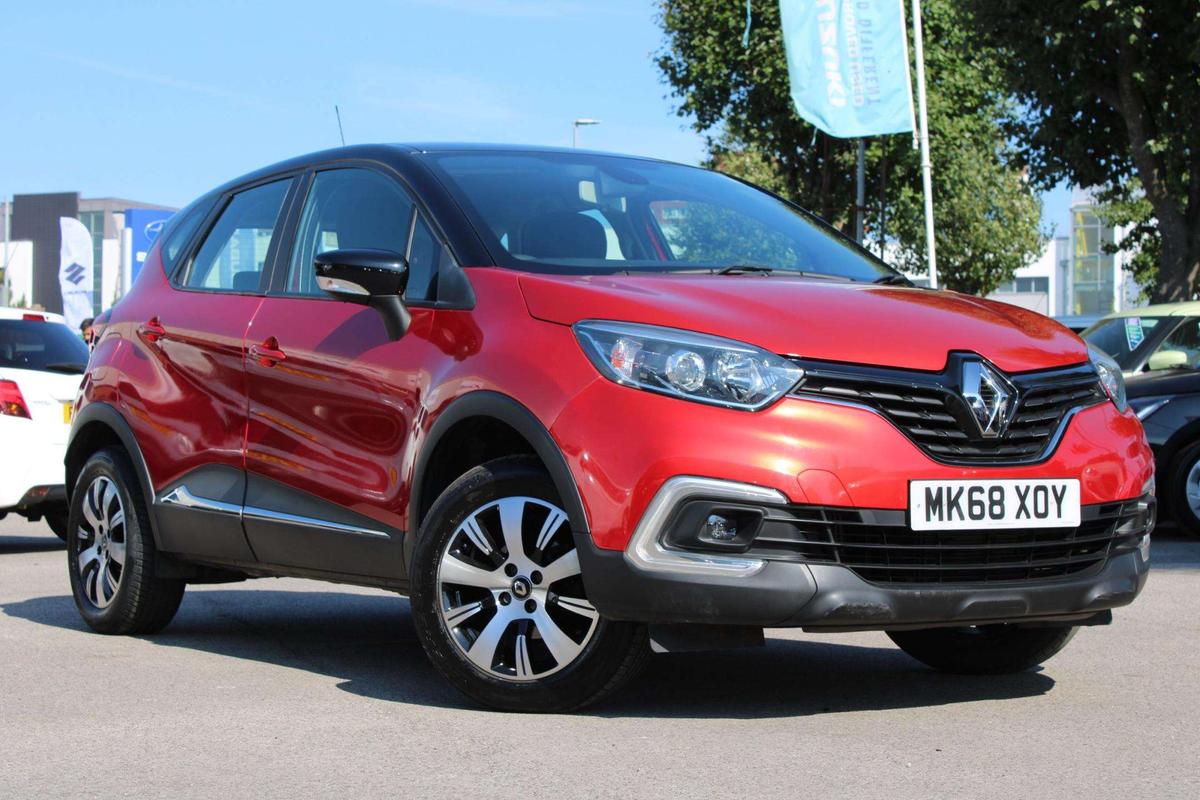 Main listing image - Renault Captur
