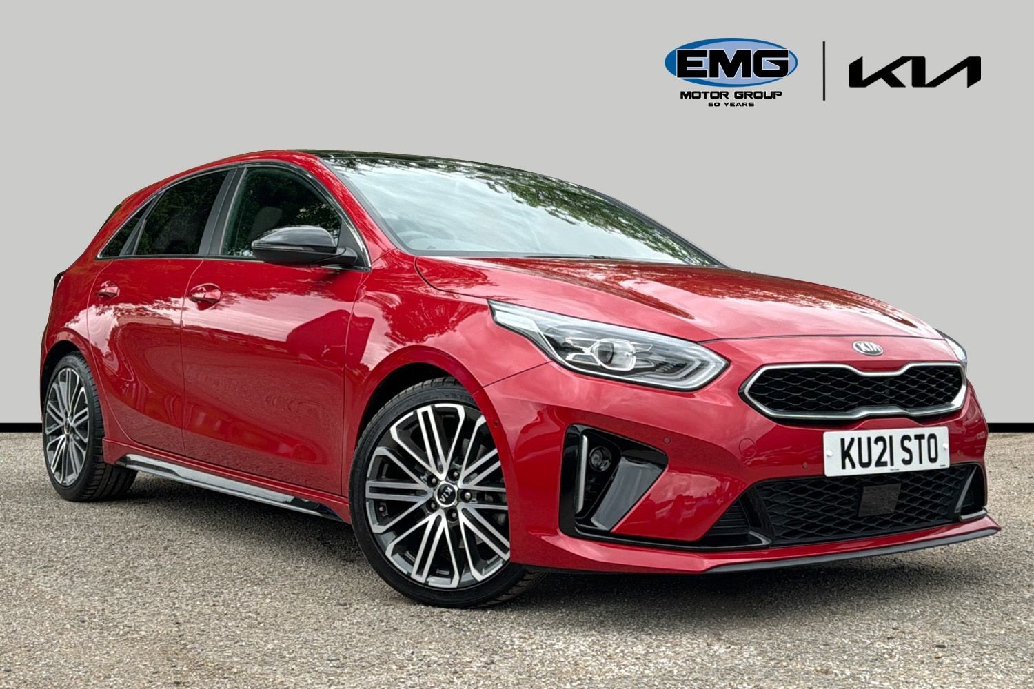 Main listing image - Kia Ceed