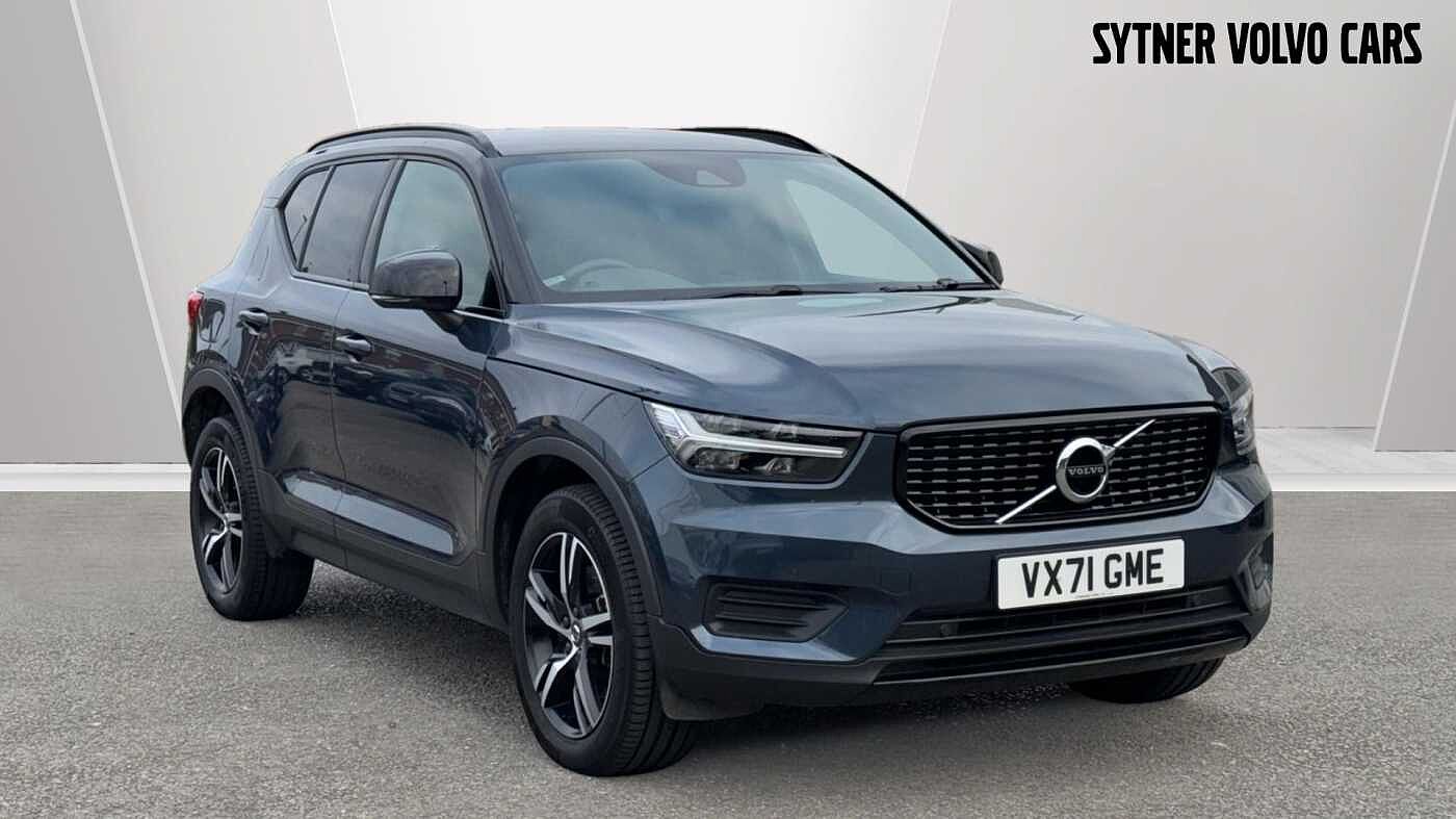 Main listing image - Volvo XC40