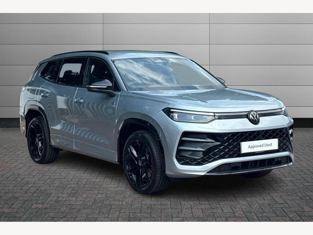 Main listing image - Volkswagen Tayron