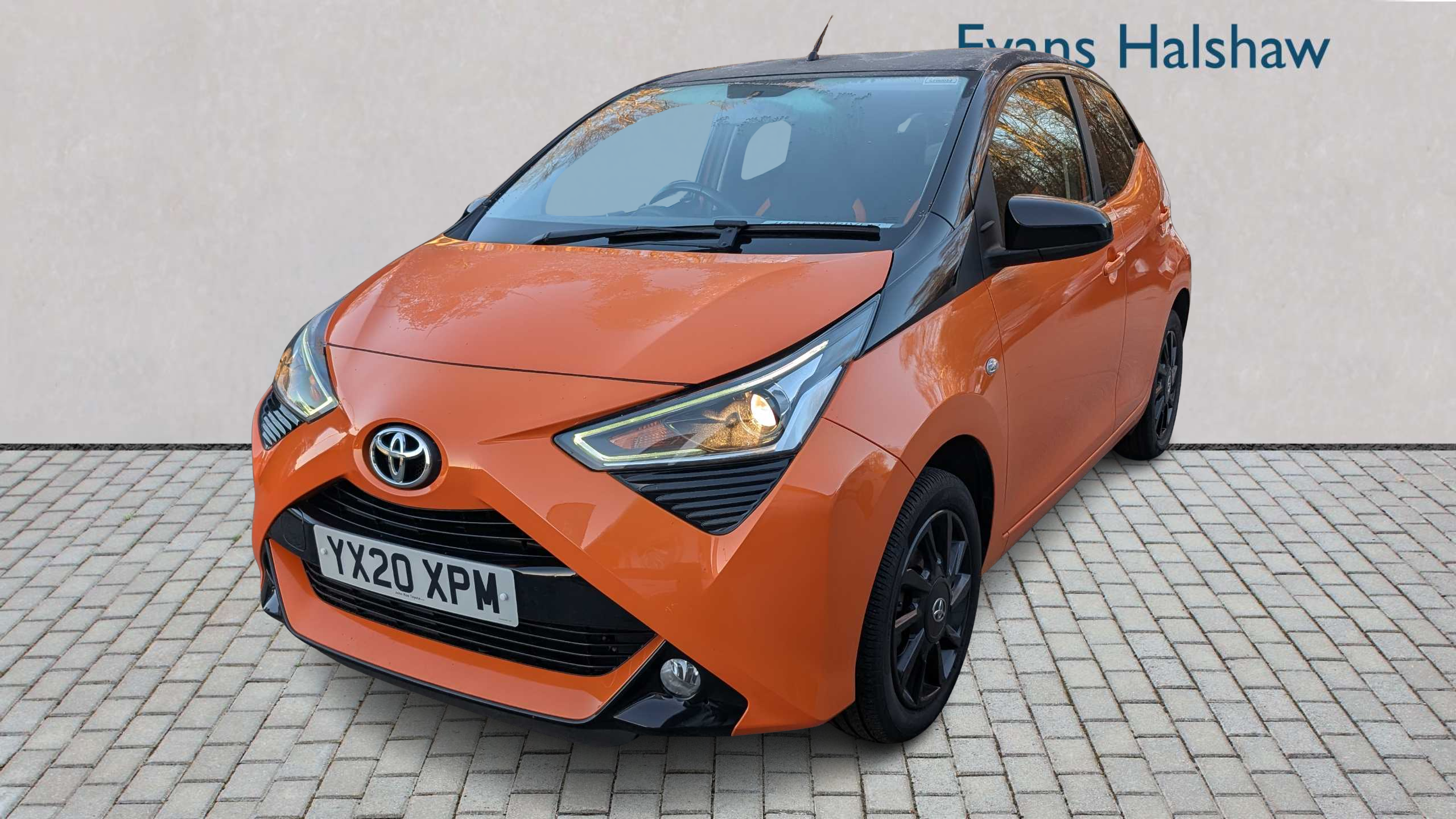 Main listing image - Toyota Aygo