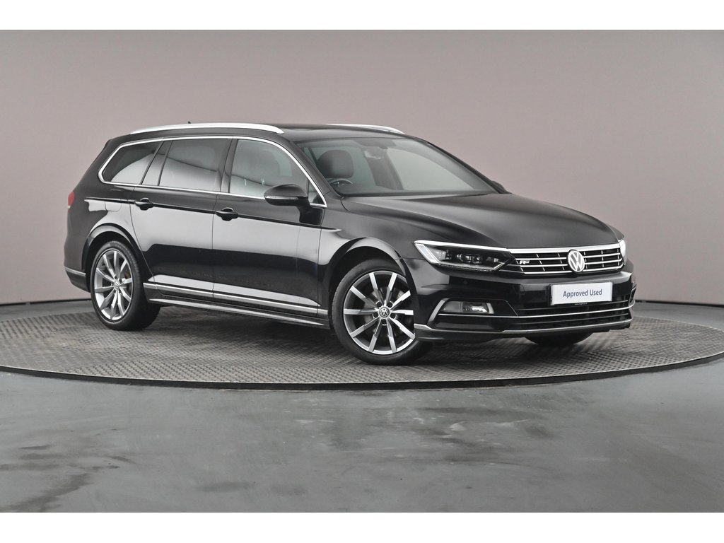Main listing image - Volkswagen Passat Estate