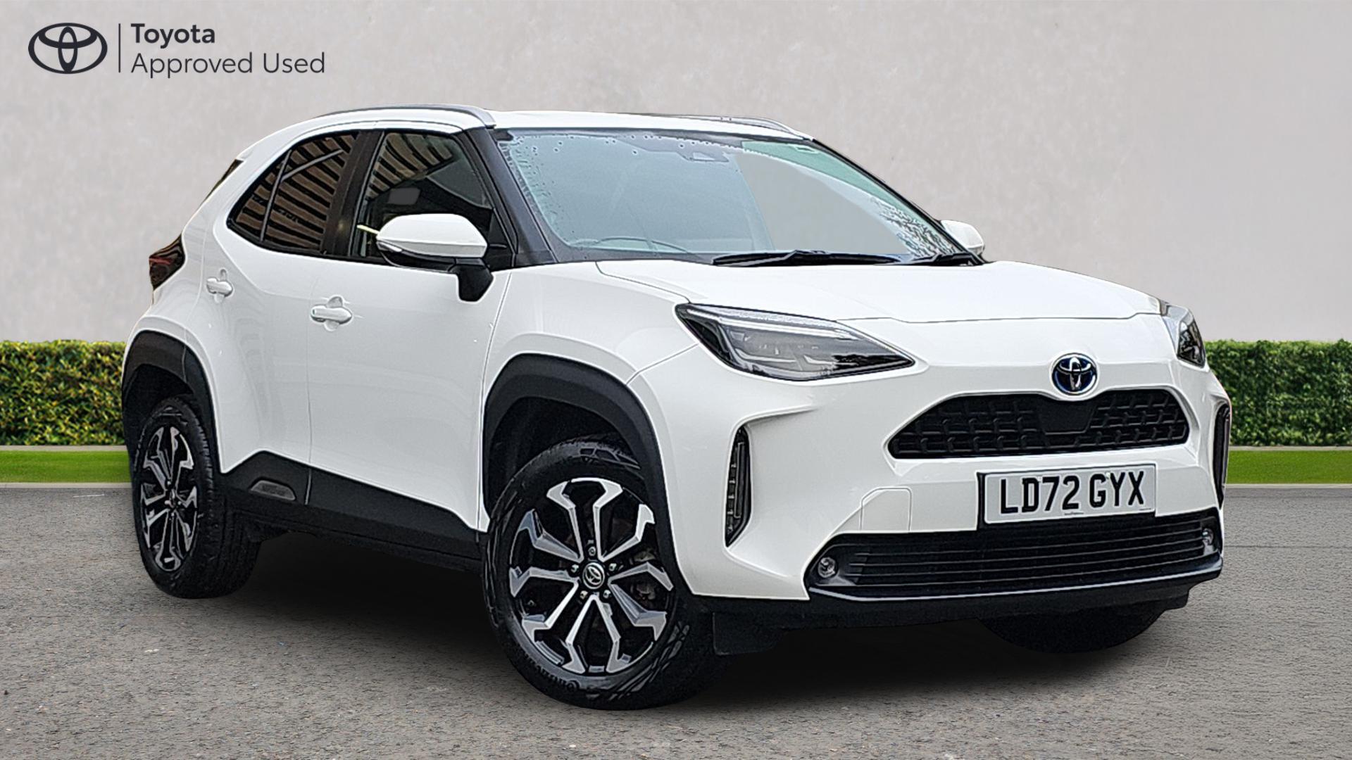 Main listing image - Toyota Yaris Cross