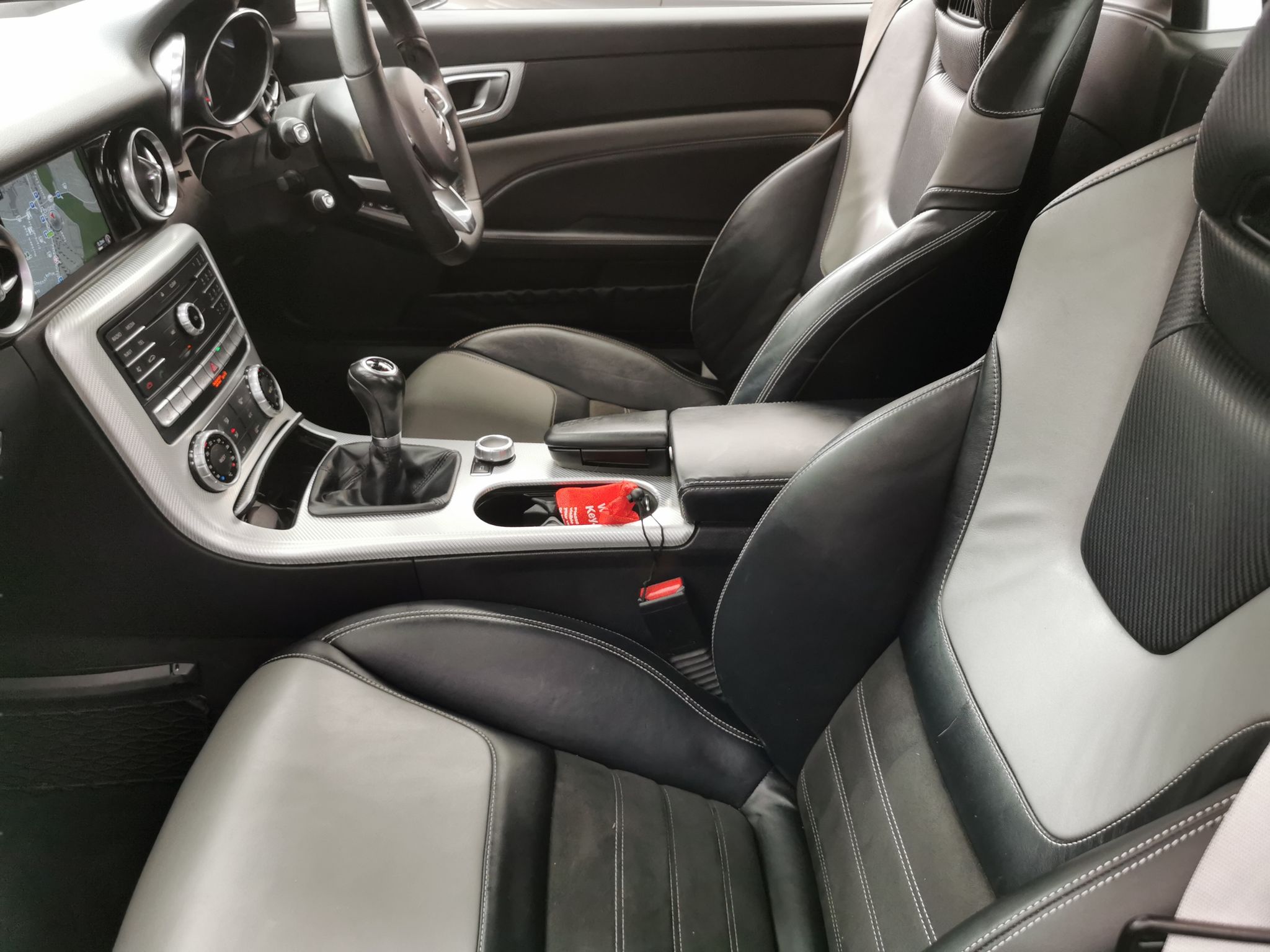 Main listing image - Mercedes-Benz SLC