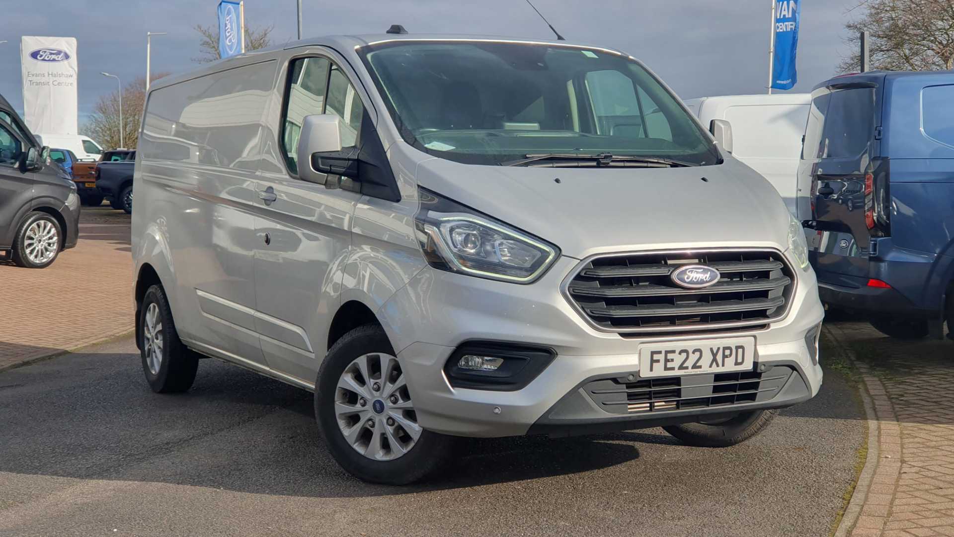 Main listing image - Ford Transit Custom