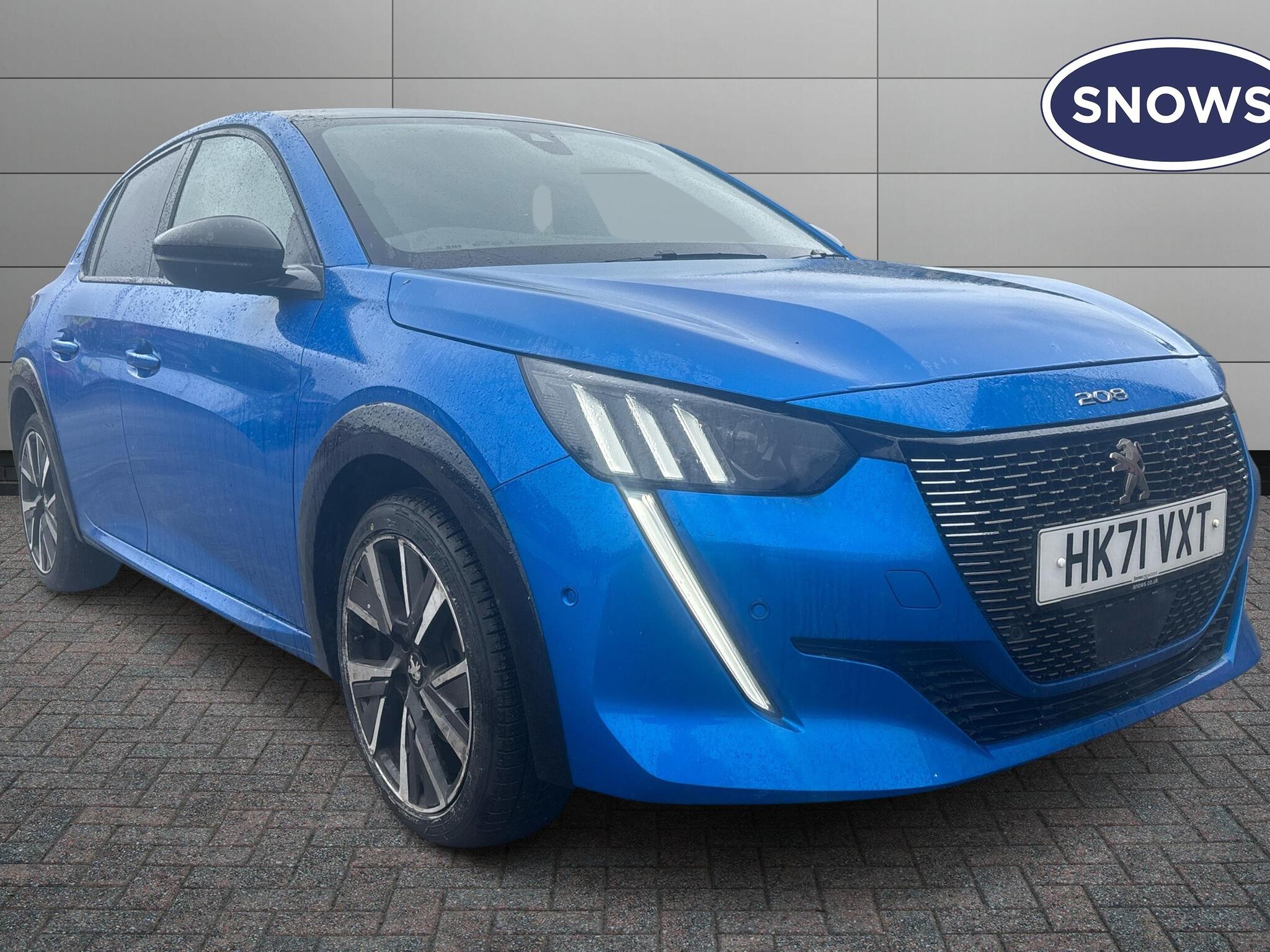 Main listing image - Peugeot 208