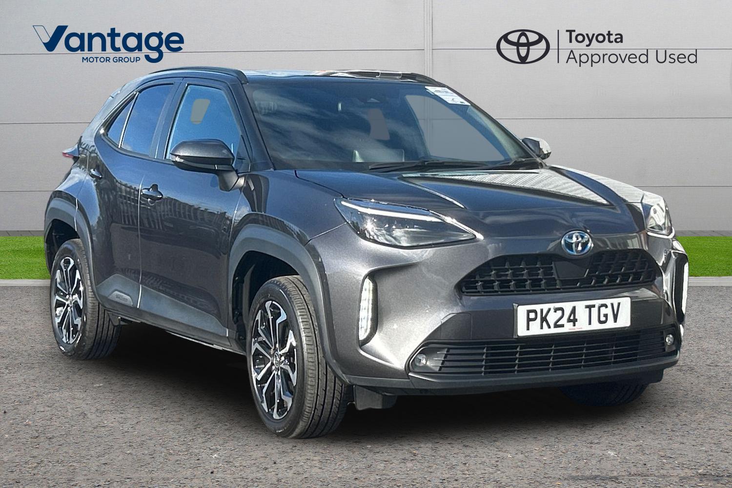 Main listing image - Toyota Yaris Cross