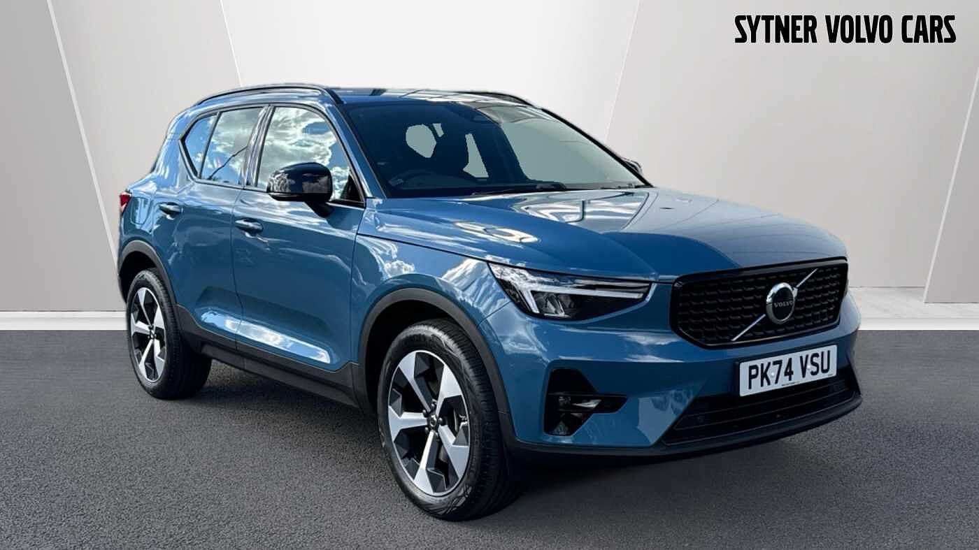 Main listing image - Volvo XC40