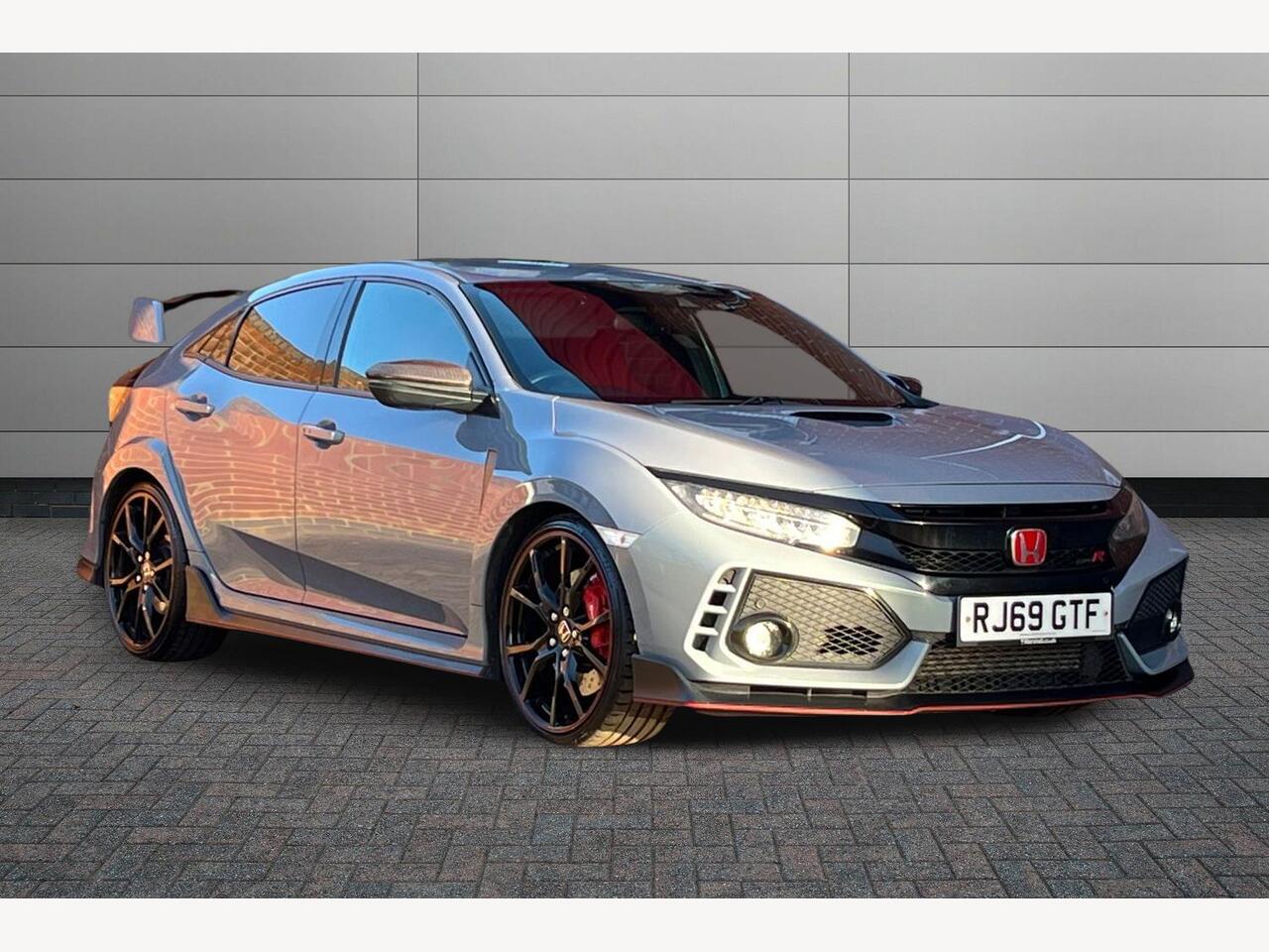 Main listing image - Honda Civic Type R