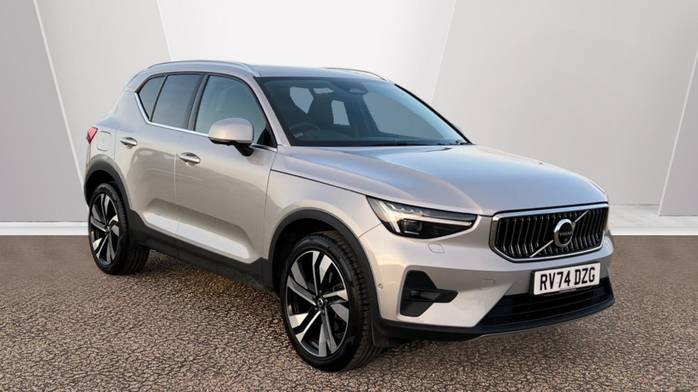 Main listing image - Volvo XC40
