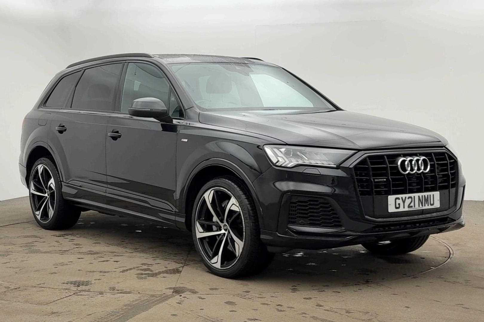 Main listing image - Audi Q7