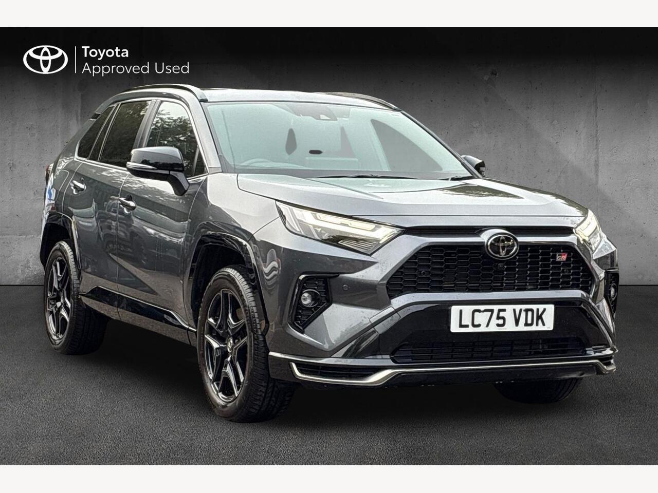 Main listing image - Toyota RAV4