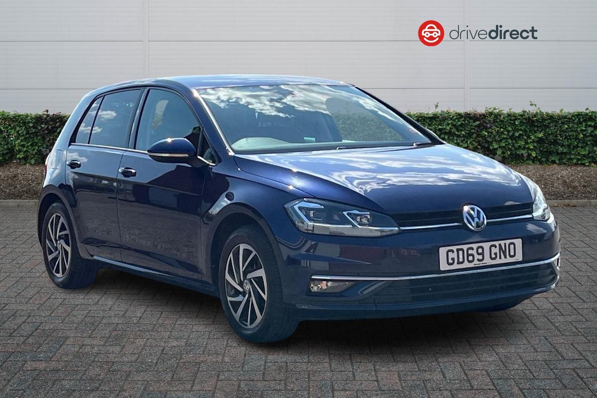 Main listing image - Volkswagen Golf