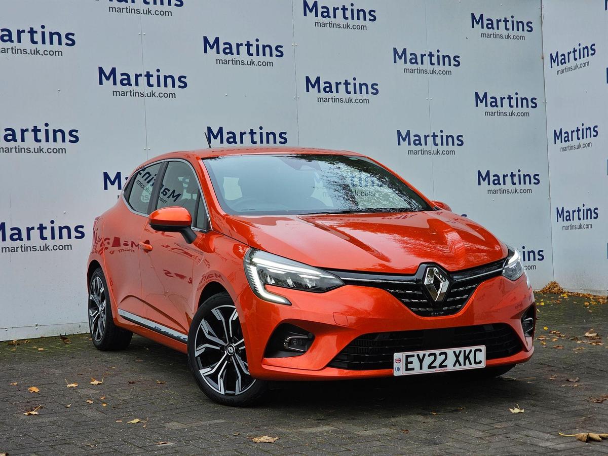 Main listing image - Renault Clio