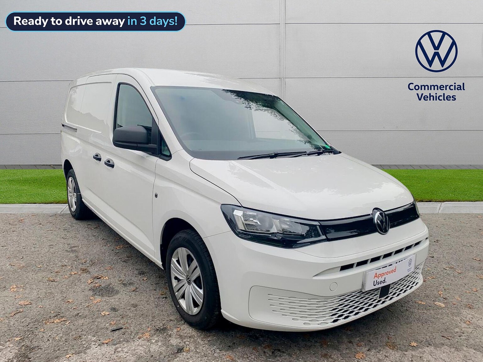 Main listing image - Volkswagen Caddy Maxi