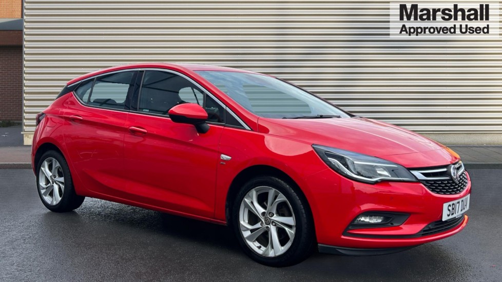 Main listing image - Vauxhall Astra