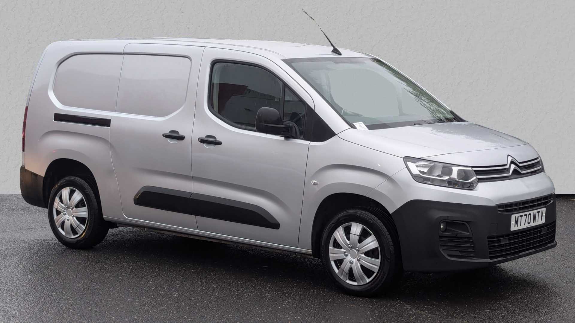 Main listing image - Citroen Berlingo Van