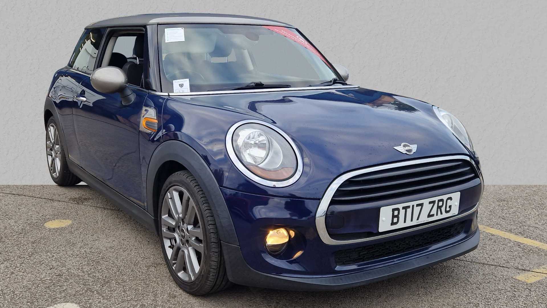 Main listing image - MINI Hatchback