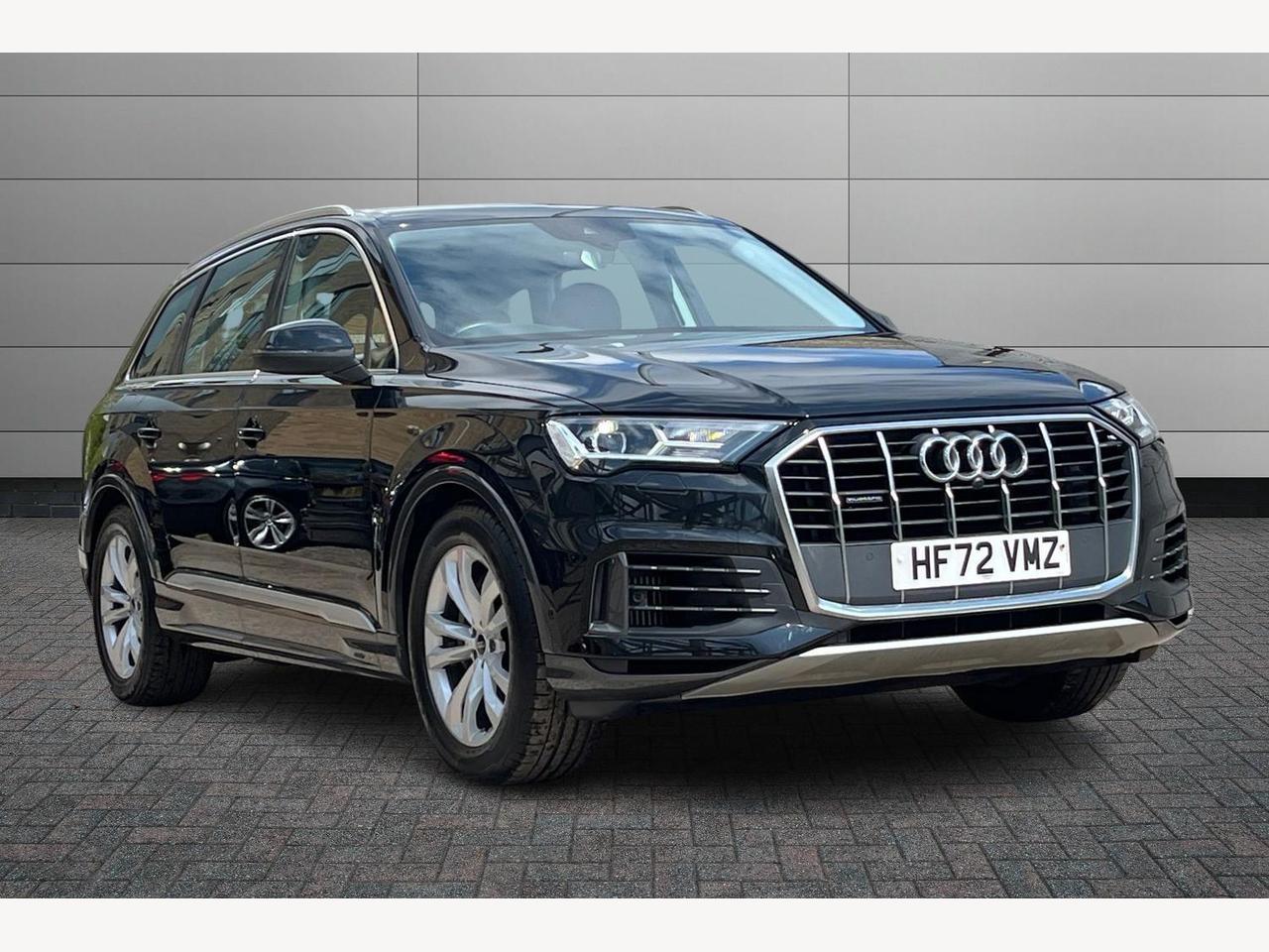 Main listing image - Audi Q7