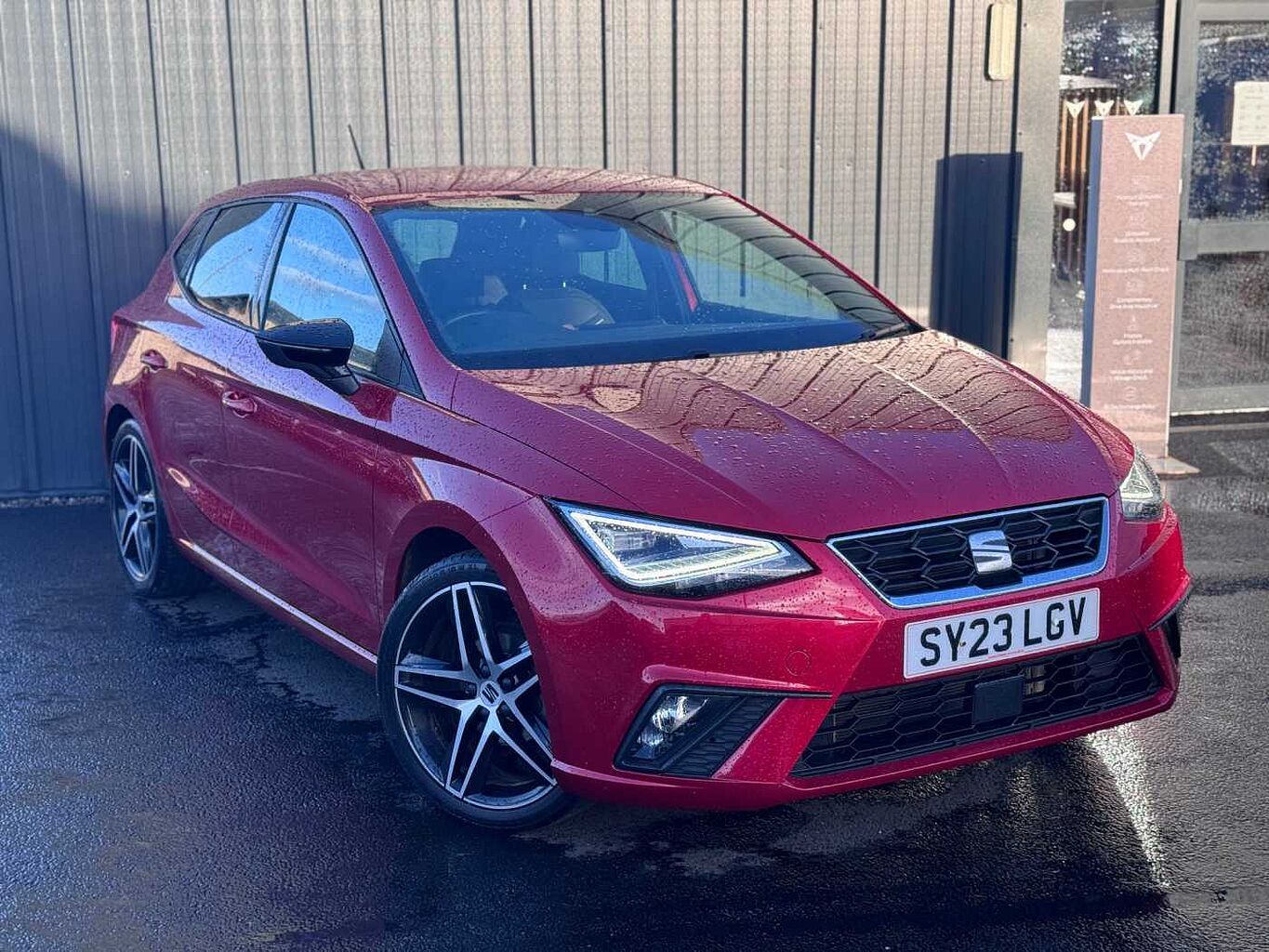 Main listing image - SEAT Ibiza