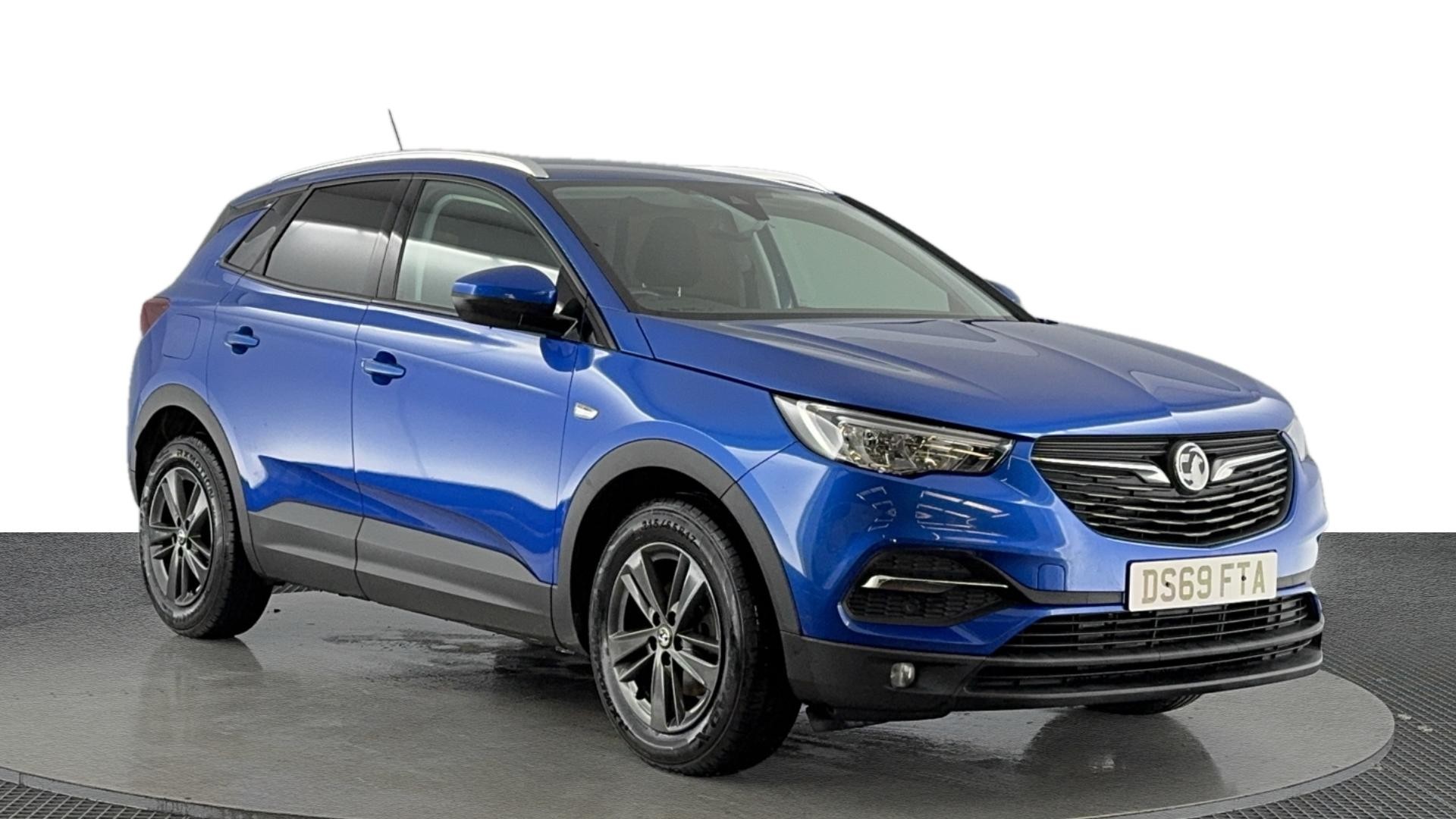 Main listing image - Vauxhall Grandland X