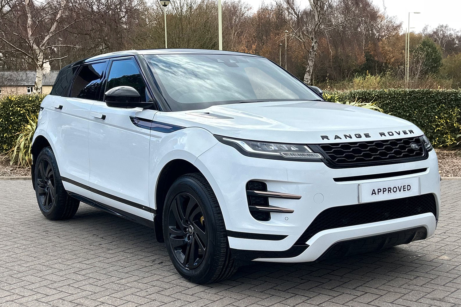 Main listing image - Land Rover Range Rover Evoque