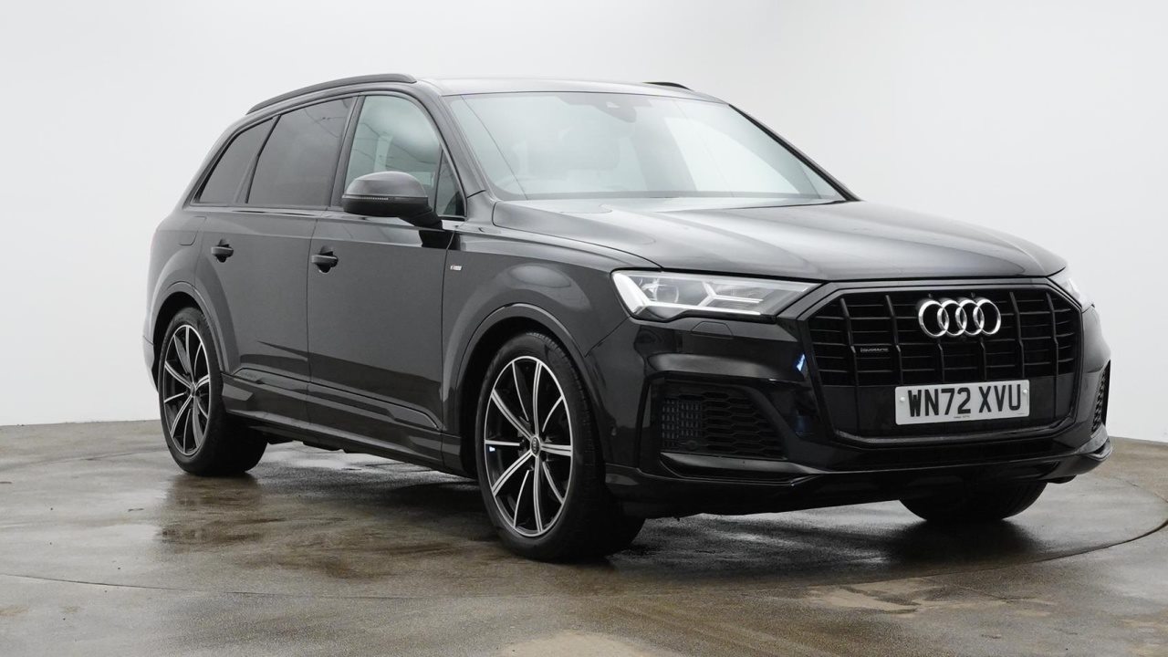 Main listing image - Audi Q7