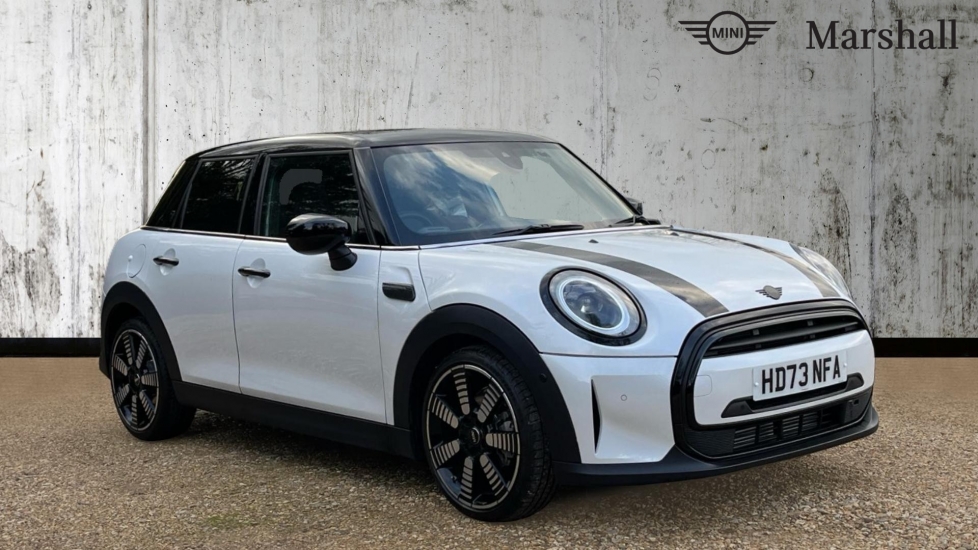 Main listing image - MINI Hatchback 5dr