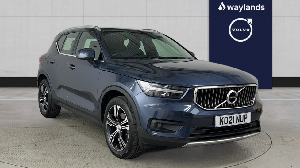 Main listing image - Volvo XC40