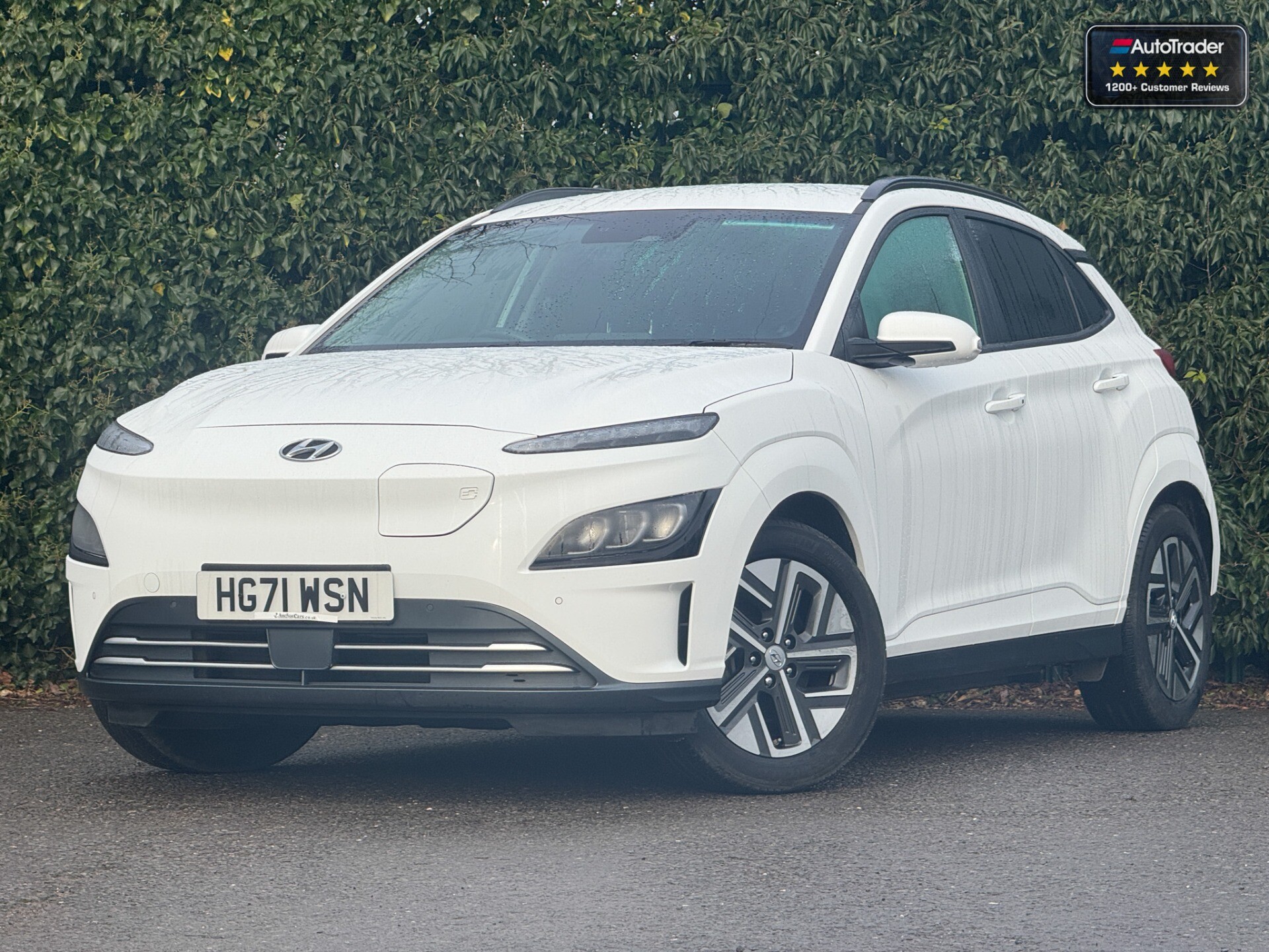 Main listing image - Hyundai Kona Electric