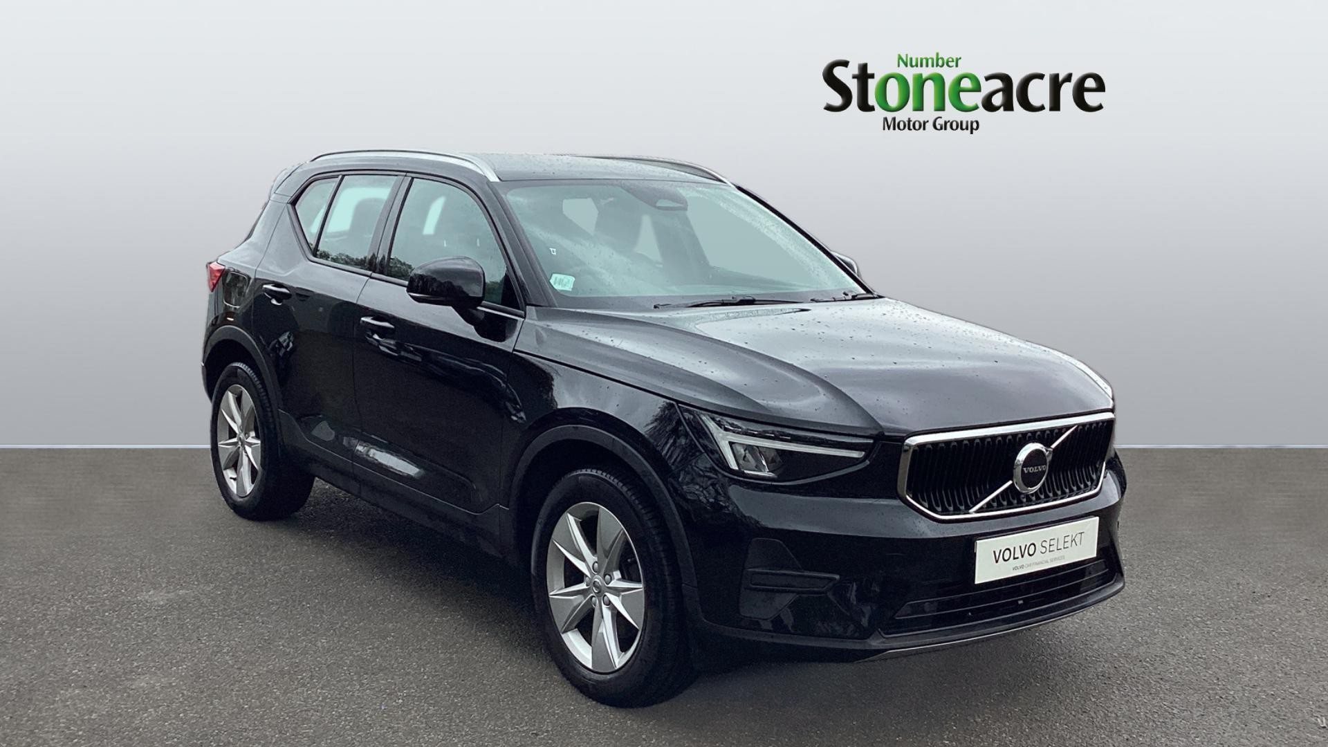 Main listing image - Volvo XC40