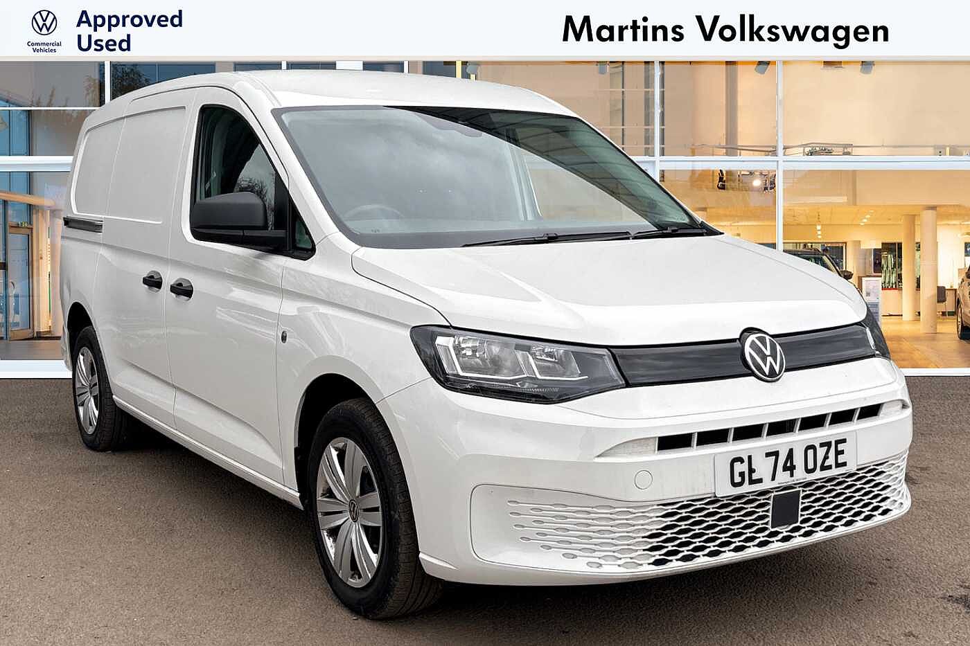 Main listing image - Volkswagen Caddy Maxi