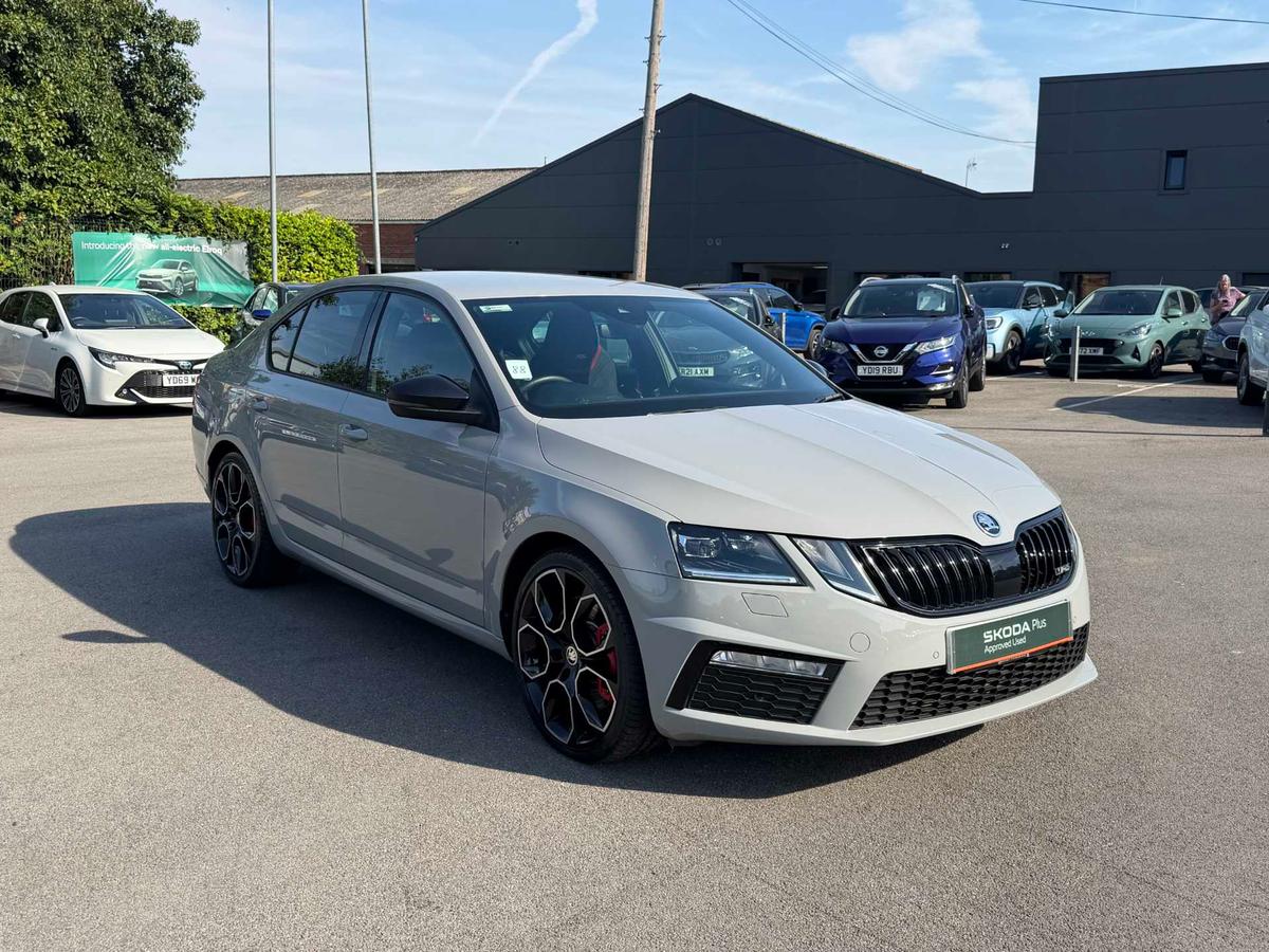Main listing image - Skoda Octavia