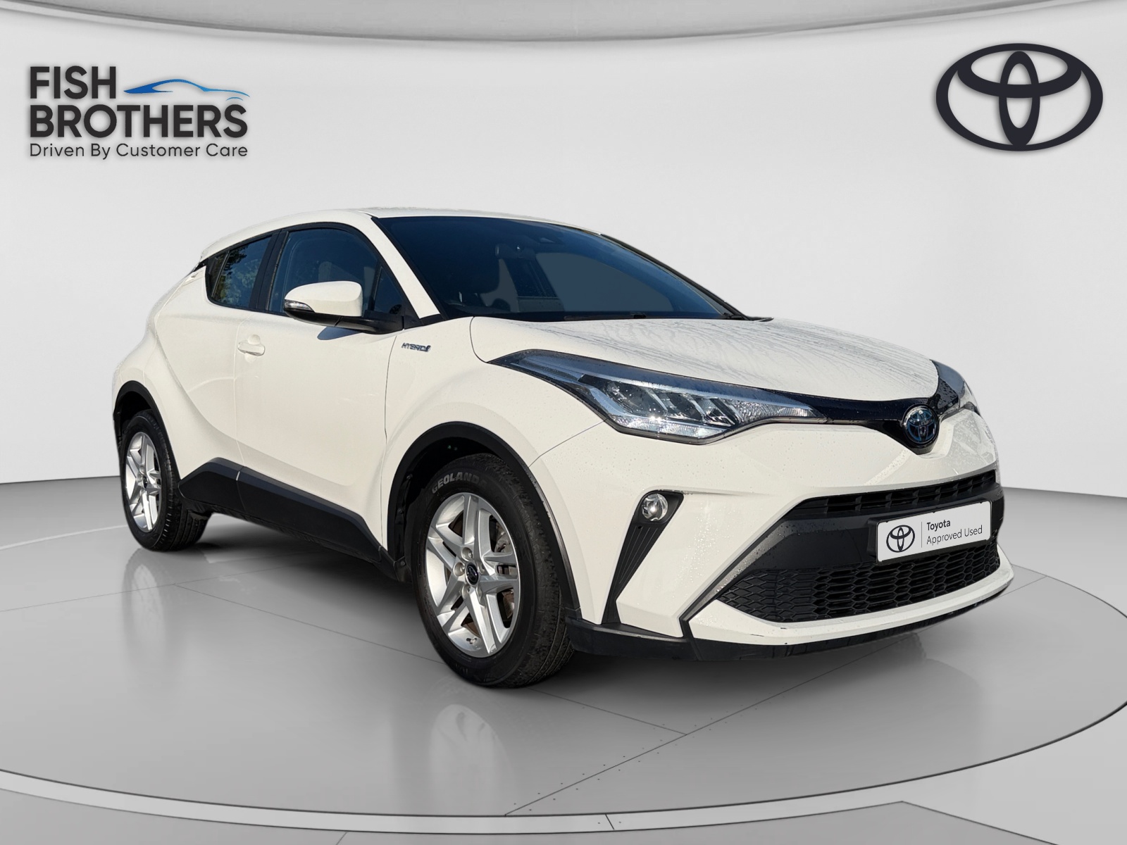 Main listing image - Toyota C-HR