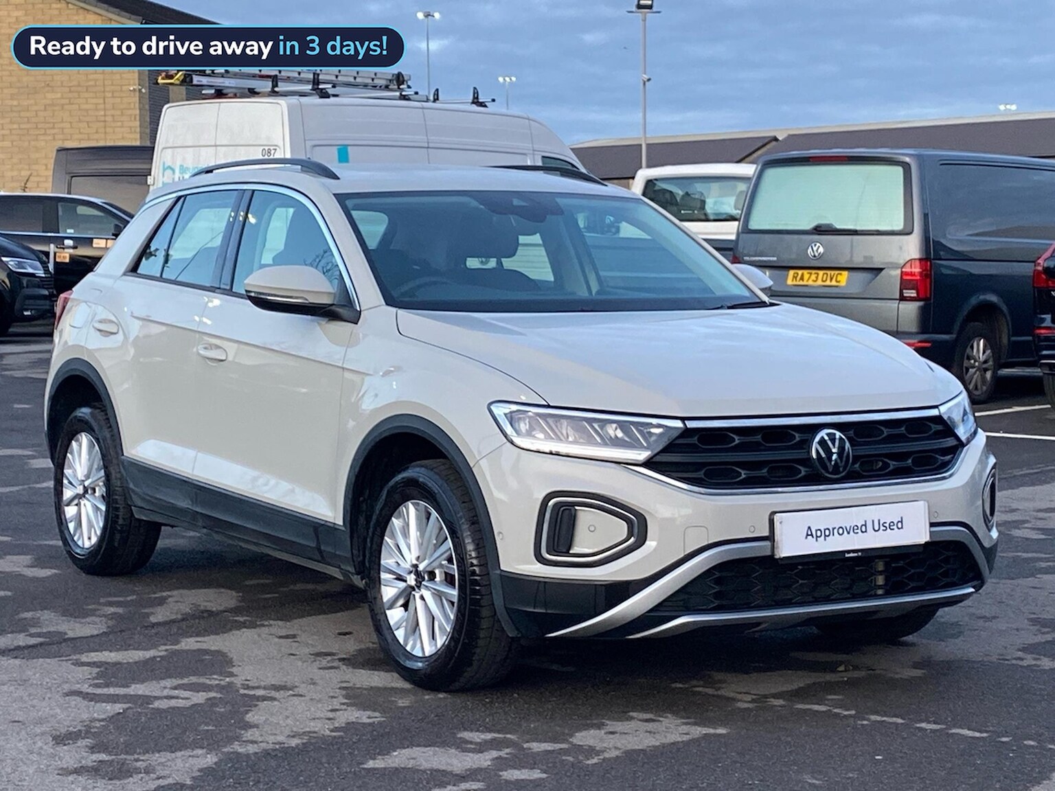 Main listing image - Volkswagen T-Roc