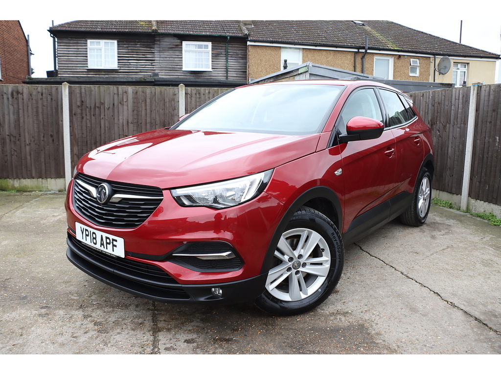 Main listing image - Vauxhall Grandland X