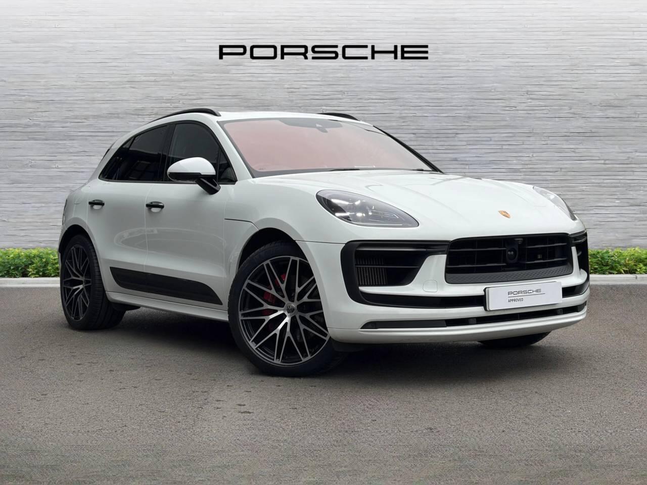 Main listing image - Porsche Macan