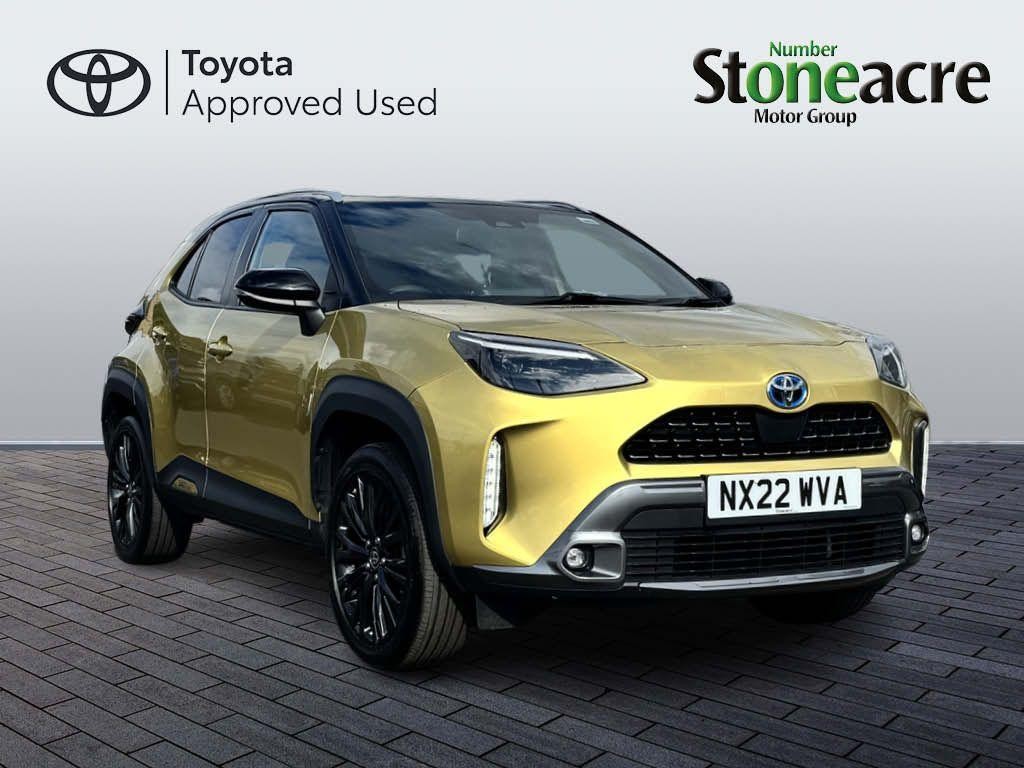 Main listing image - Toyota Yaris Cross