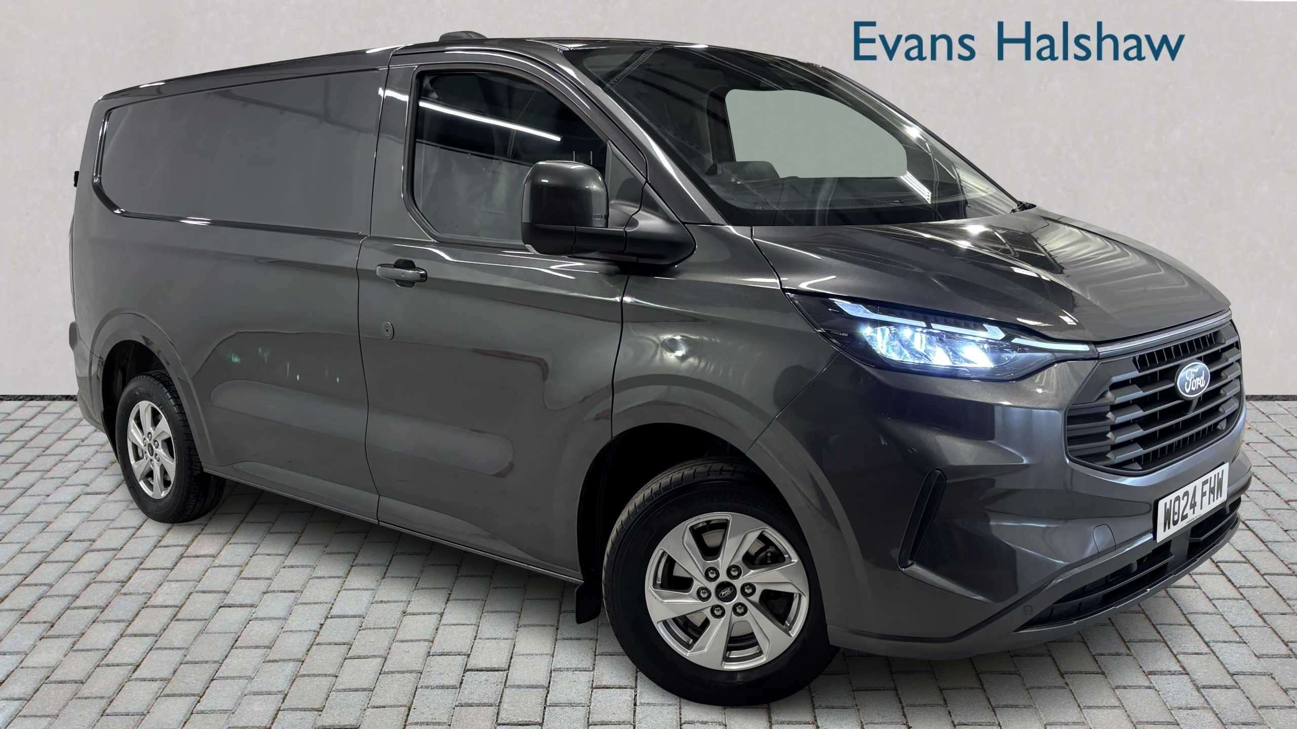 Main listing image - Ford Transit Custom