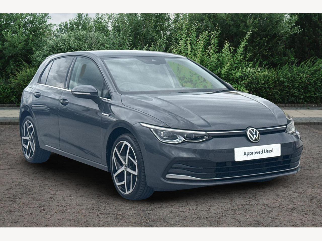Main listing image - Volkswagen Golf